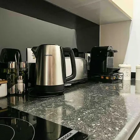 Experience 50m From The Sanctuary Apartament