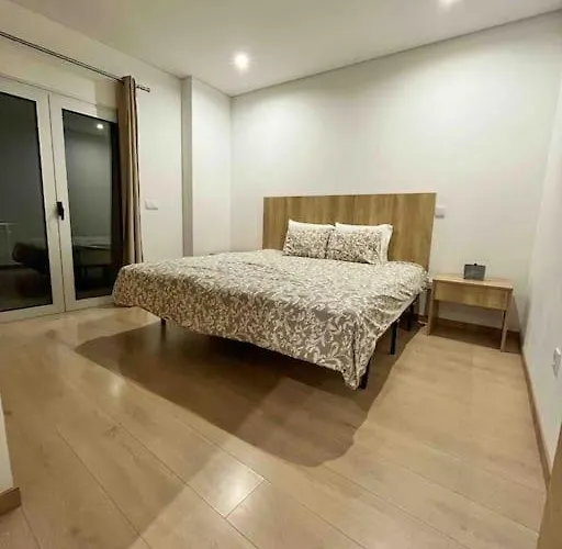 Experience 50 Metros Do Santuario De * Fátima