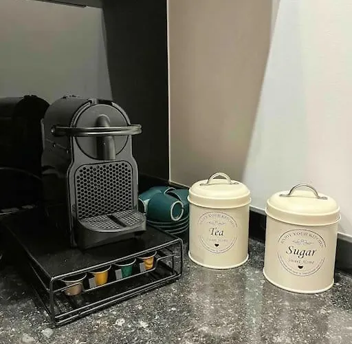 Experience 50 Metros Do Santuario De * Fátima